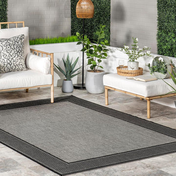Outdoor Performance Gris Grey/Black, 5'3" x 7'6", Solid, Soft and Cozy, High Traffic, Stain Resistant, Easy Clean