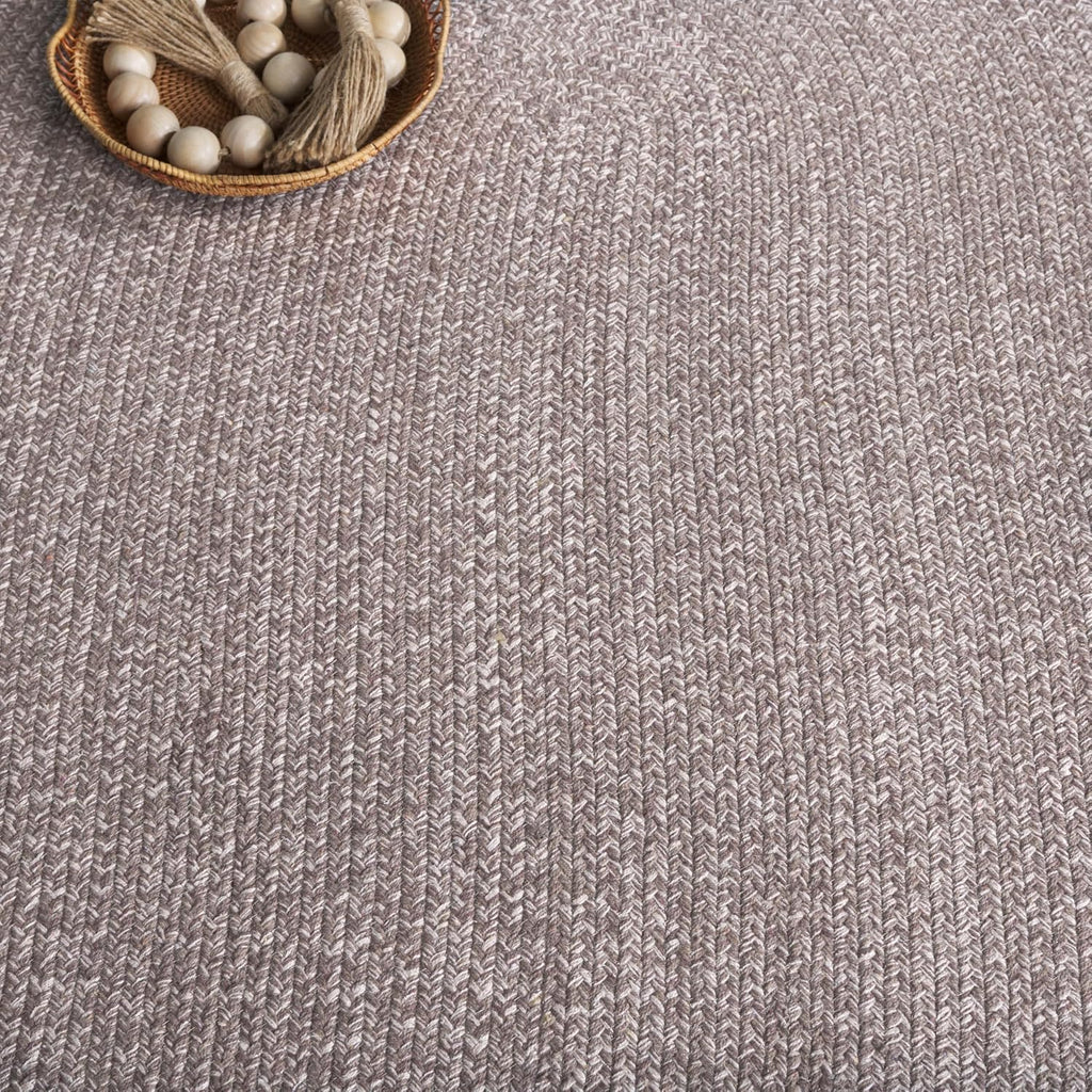 Braided Cotton Oval Rug, Farmhouse Ivory & Beige BRD256B