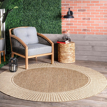 Asha Light Brown Bordered Indoor/Outdoor Area Rug, 7' Round