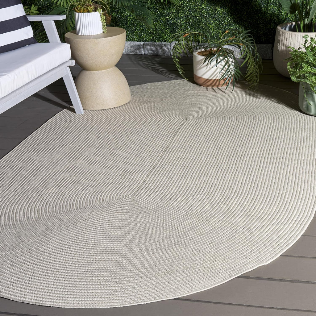 Braided Indoor/Outdoor Washable Oval Rug 4x6, Cream BRD315C