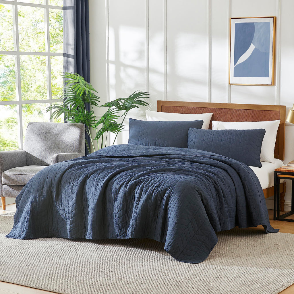 Navy Blue 100% Cotton Quilt California Bedding Sets with Pillow Shams, Oversized Lightweight Soft