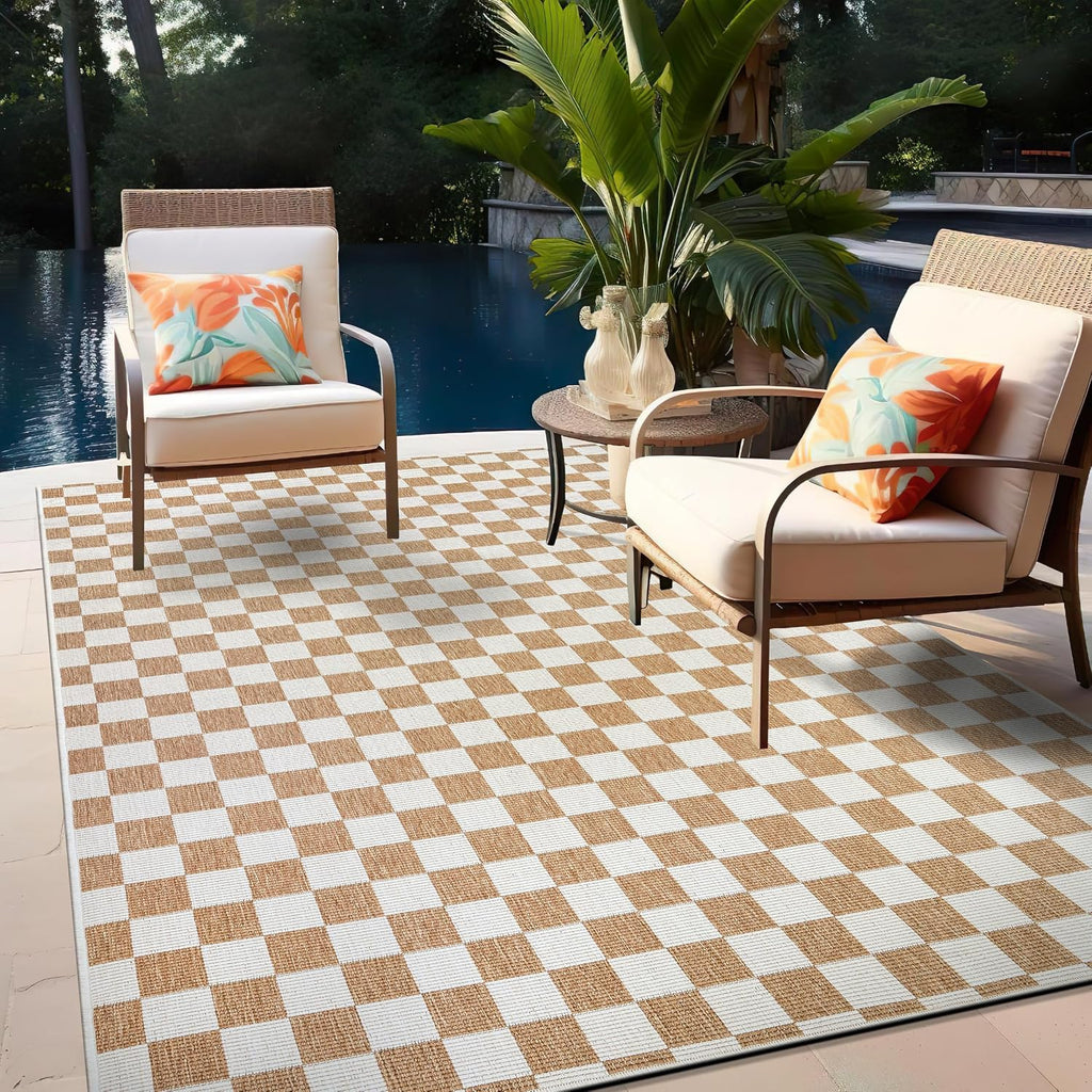 Indoor/Outdoor Checkered Weather Resistant Area Rug Natural