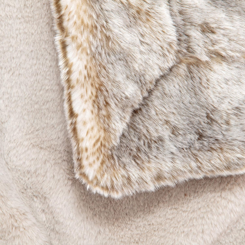 Throw Blanket, Exquisite Faux Fur -Double Sided Weighted Blanket 5.7 lbs for Couch, Chaise, Sofas & Chairs. Thick