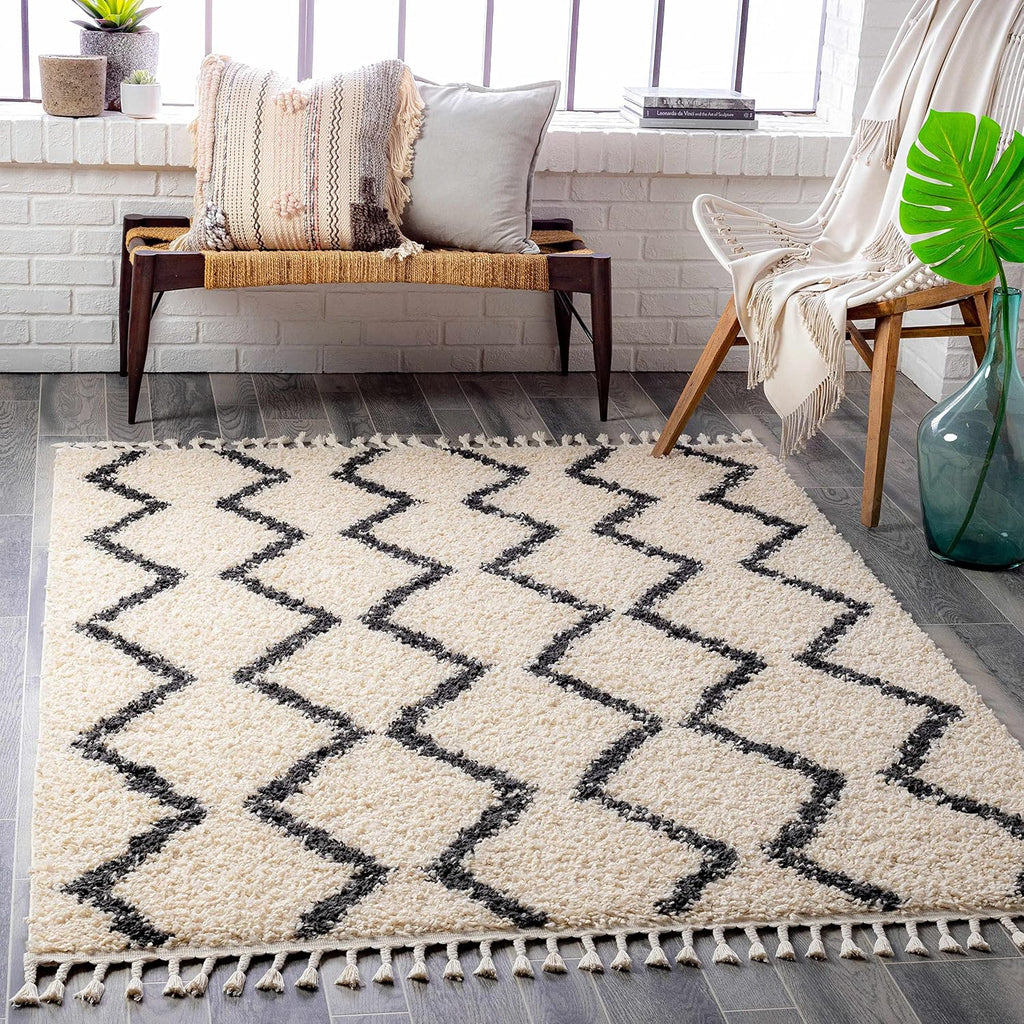 Azalea Living Room, Bedroom Area Rug - Diamond Geometric Trellis Zig Zag - Bohemian Moroccan Berber Boho Tribal