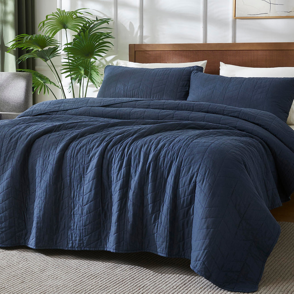 Navy Blue 100% Cotton Quilt California Bedding Sets with Pillow Shams, Oversized Lightweight Soft