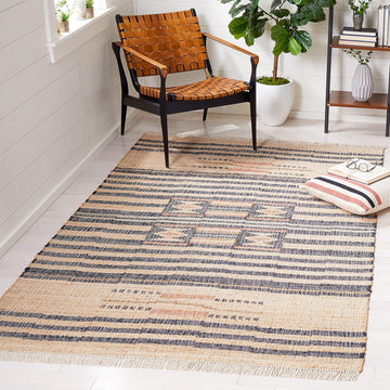 Kilim Collection Area Rug, Natural & Black, Handmade Flat Weave Jute, Ideal for High Traffic Areas (KLM709A)