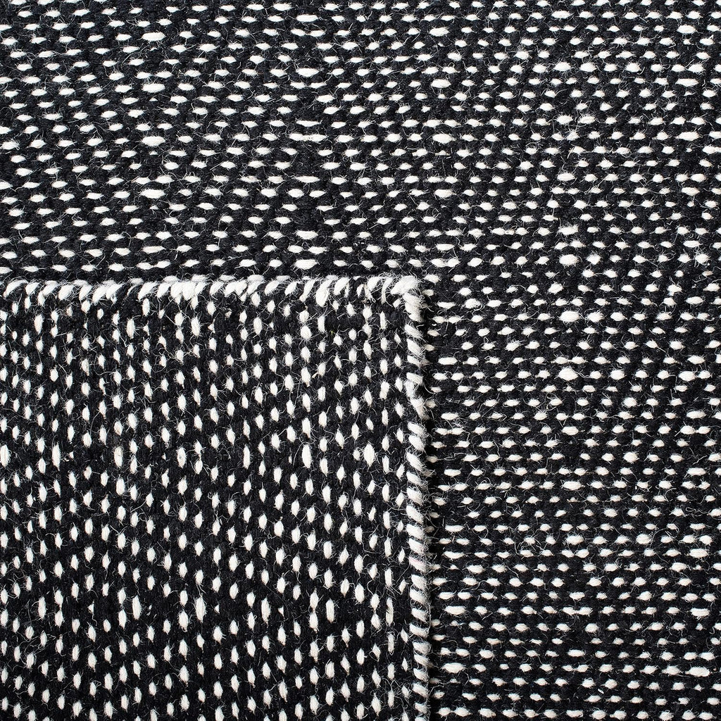 Kilim Collection Area Rug, Black & Ivory, Flat Weave Wool Design, Ideal for High Traffic Areas (KLM380Z)