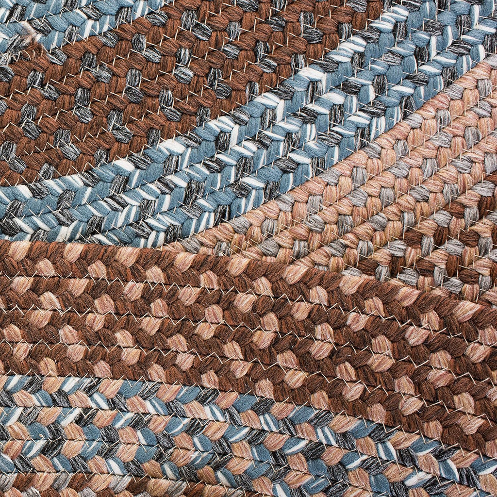 Braided Indoor/Outdoor Washable Oval Rug 7'x10', Brown BRD313A